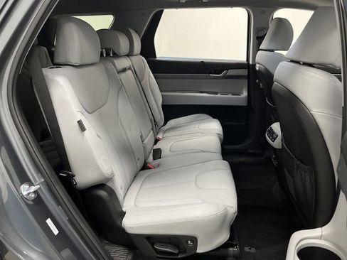 Used 2025 Hyundai Palisade SEL image 34