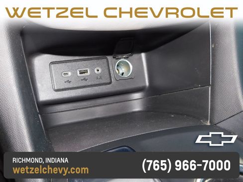Used 2024 Chevrolet Equinox LS w/ LS Convenience Package FWD image 35