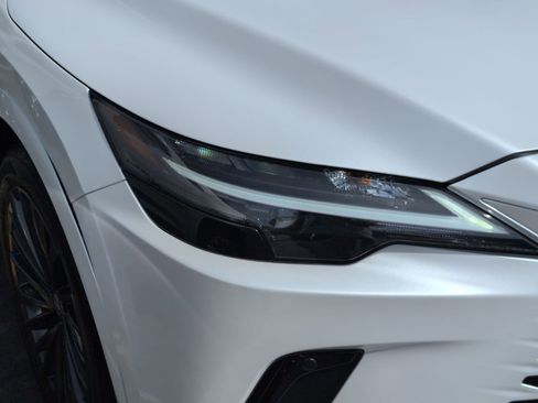 Used 2025 Lexus RX 350 Premium w/ Convenience Package image 11