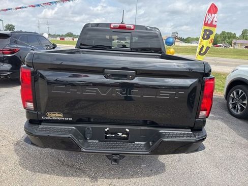Used 2023 Chevrolet Colorado Z71 w/ Z71 Convenience Package 2 AWD/4WD image 10
