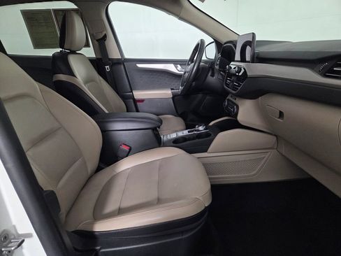 Used 2020 Ford Escape SEL FWD image 32
