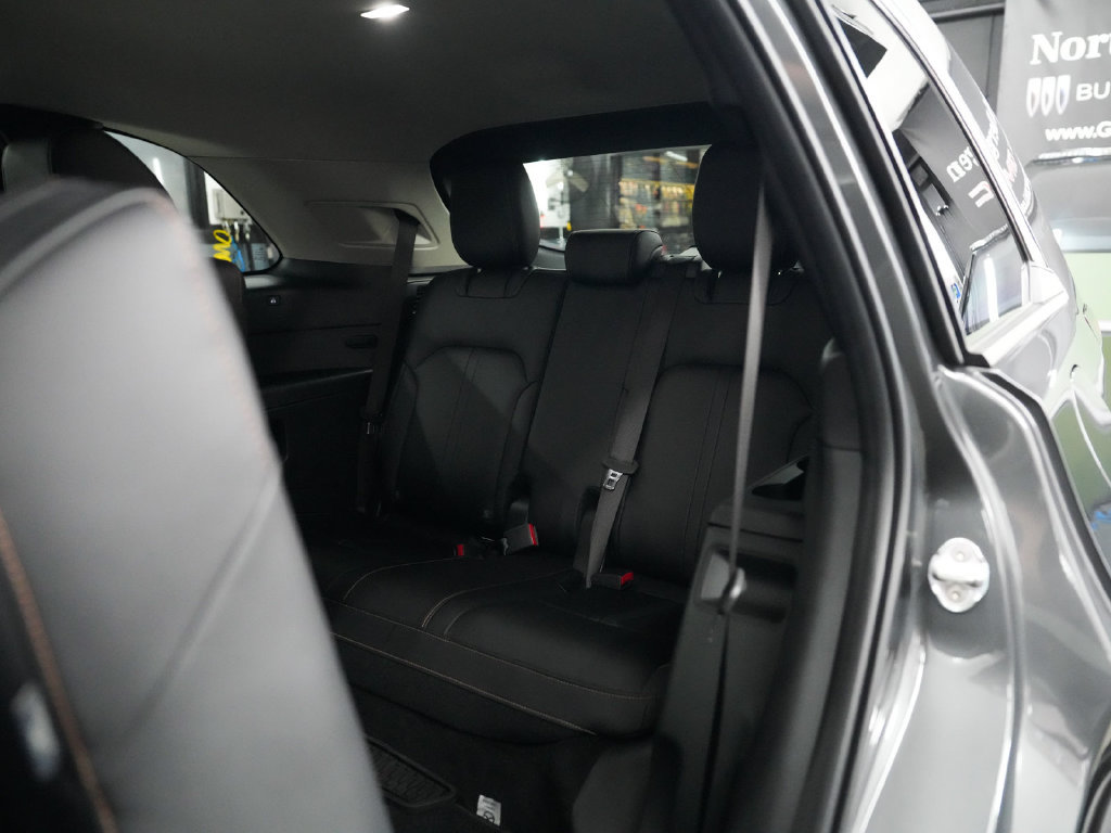 Used 2024 MAZDA CX-90 Plug-In Hybrid w/ Preferred AWD/4WD image 35