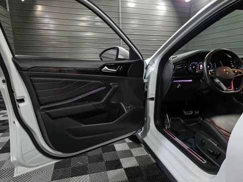 Used 2023 Volkswagen Jetta GLI Autobahn image 31