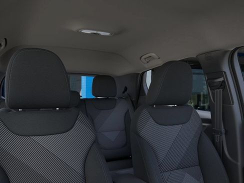 New 2027 Chevrolet Bolt LT FWD image 24