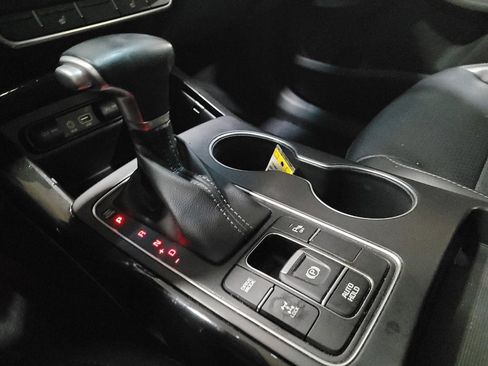 Used 2020 Kia Sorento EX image 26