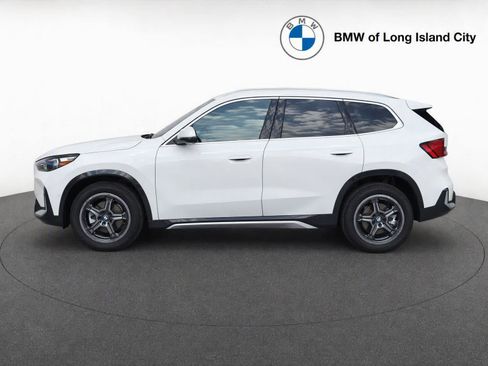 New 2026 BMW X1 xDrive28i w/ Convenience Package AWD/4WD image 4