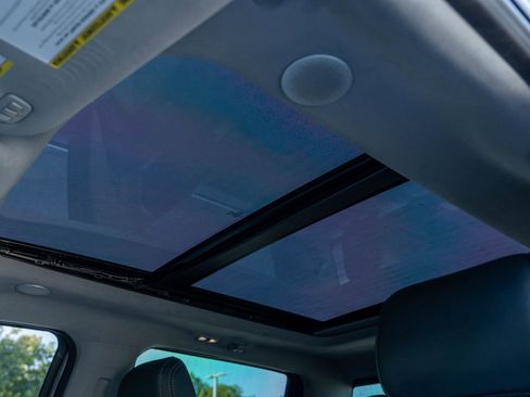 Used 2024 Ford F250 Limited w/ FX4 Off-Road Package image 28