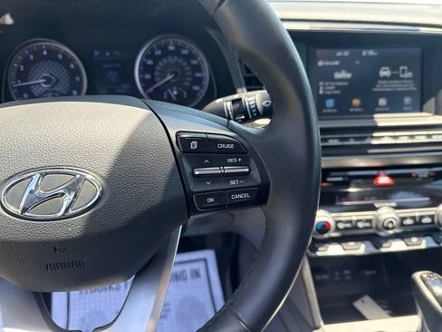 Used 2019 Hyundai Elantra Value Edition w/ Cargo Package FWD image 18