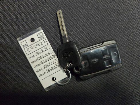 Used 2018 Chevrolet Silverado 1500 LT w/ LT Eassist Package image 47