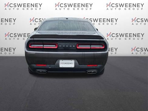 Used 2022 Dodge Challenger GT RWD image 4