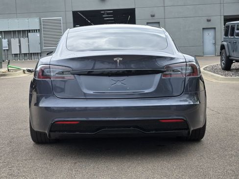 Used 2022 Tesla Model S AWD/4WD image 6