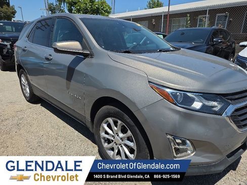 Used 2018 Chevrolet Equinox LT FWD image 8