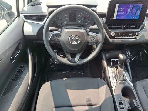 Used 2024 Toyota Corolla LE FWD image 11
