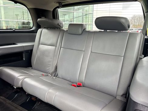 Used 2013 Toyota Sequoia Limited AWD/4WD image 15