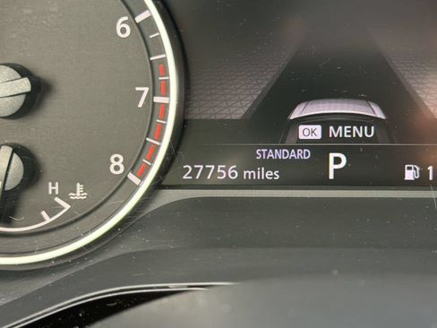 Used 2025 Nissan Pathfinder SV FWD image 19