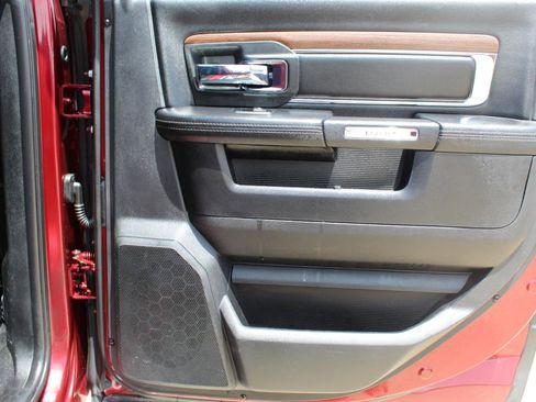 Used 2016 RAM 3500 Laramie AWD/4WD image 20