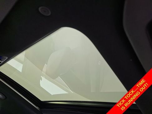 Used 2024 Mercedes-Benz C 300 Sedan image 17