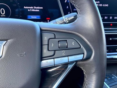 Used 2023 Cadillac Escalade Premium Luxury w/ Performance Package image 19