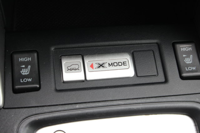 Used 2018 Subaru Forester 2.5i Limited AWD/4WD image 9