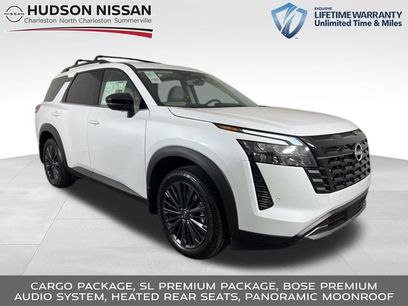 New 2026 Nissan Pathfinder SL w/ SL Premium Package