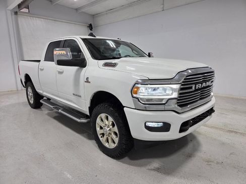 Used 2023 RAM 2500 Laramie AWD/4WD image 1