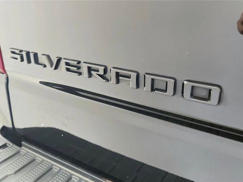 Used 2022 Chevrolet Silverado 1500 Custom Trail Boss image 17