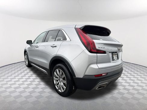 Used 2022 Cadillac XT4 Premium Luxury w/ Safety Alert Package FWD image 7