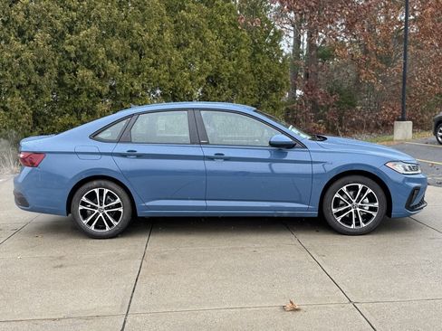 New 2026 Volkswagen Jetta Sport image 6
