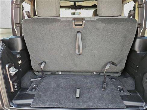 Used 2026 Jeep Wrangler Sport AWD/4WD image 6