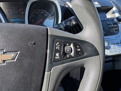 Used 2014 Chevrolet Equinox LS image 26