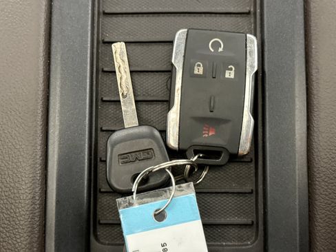 Used 2018 GMC Sierra 1500 SLT AWD/4WD image 22