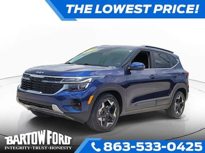 Used 2024 Kia Seltos EX
