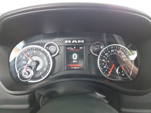 Used 2019 RAM 1500 Big Horn AWD/4WD image 13