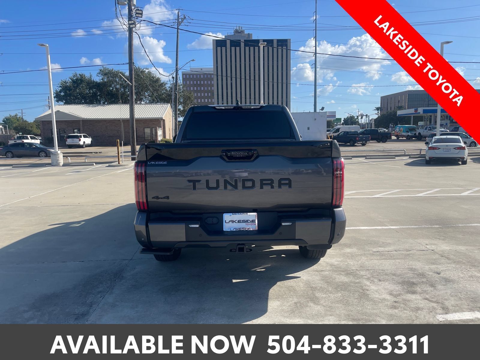 Used 2024 Toyota Tundra Platinum AWD/4WD image 4