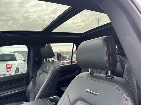 Used 2024 Ford Expedition Max Platinum image 12