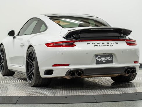 Used 2018 Porsche 911 Carrera 4S AWD/4WD image 12