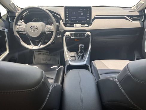 Used 2019 Toyota RAV4 XLE Premium w/ Advanced Technology Package FWD image 10