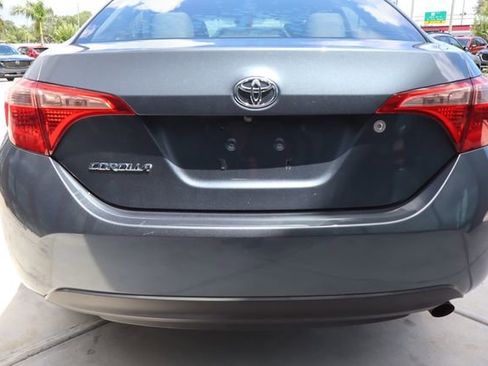 Used 2017 Toyota Corolla L FWD image 5
