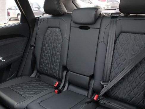 New 2025 Audi SQ5 Premium Plus AWD/4WD image 21