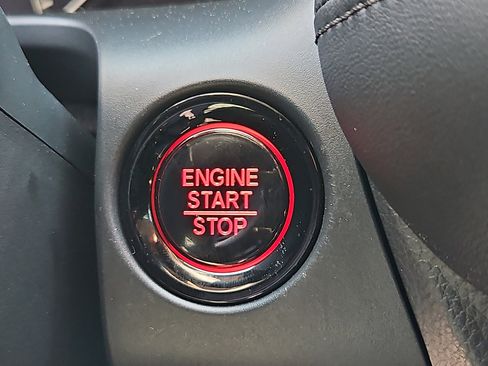 Used 2023 Honda HR-V LX image 23