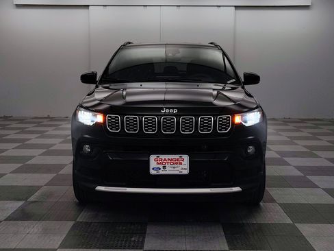 Used 2024 Jeep Compass Limited AWD/4WD image 5