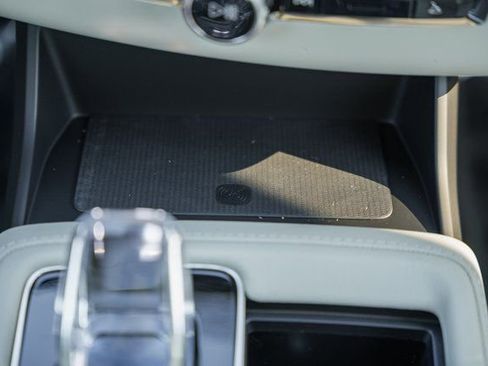 New 2026 Volvo XC90 B6 Ultra w/ Protection Package Premier image 24