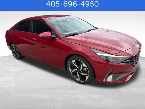 Certified 2021 Hyundai Elantra SEL w/ Convenience + Premium Package FWD image 8