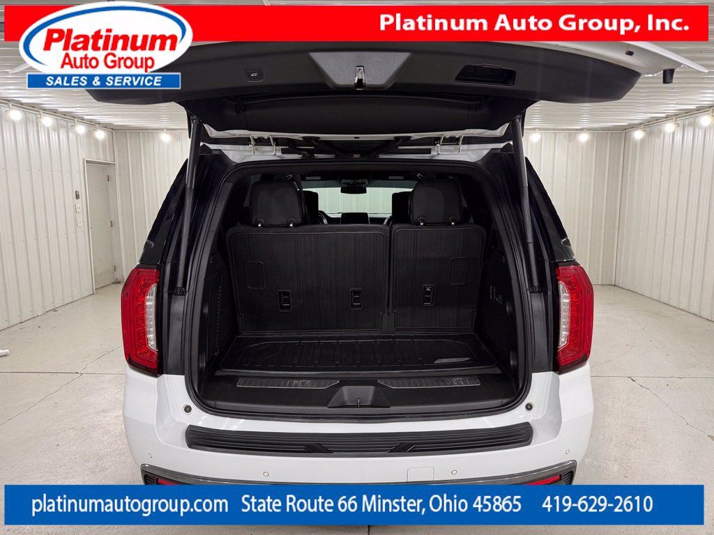 Used 2023 GMC Yukon AT4 AWD/4WD image 32
