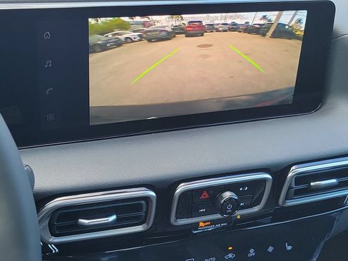 New 2026 Nissan Sentra SV w/ SV Convenience Package FWD image 29