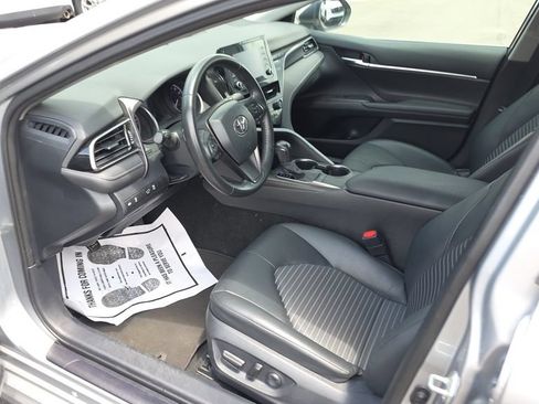 Used 2024 Toyota Camry SE FWD image 21