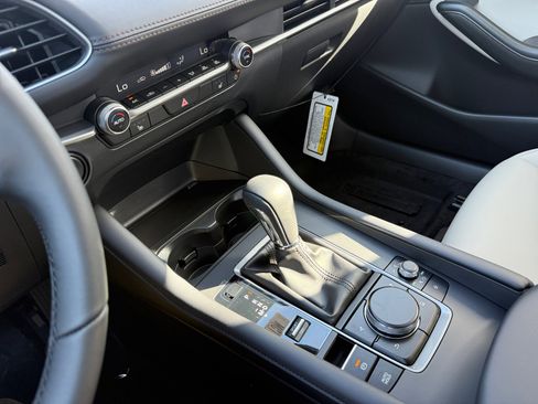 New 2026 MAZDA MAZDA3 2.5 S Preferred image 13