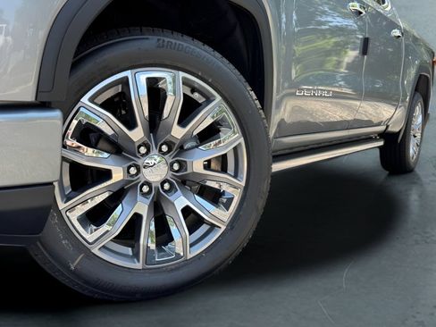 New 2026 GMC Sierra 1500 Denali w/ Denali Reserve Package AWD/4WD image 2