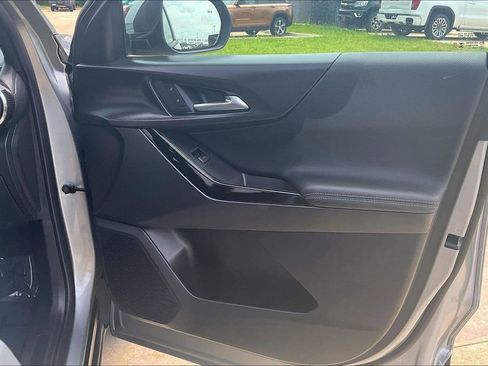 Used 2026 Chevrolet Equinox LT FWD image 21
