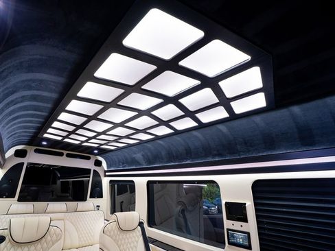 Used 2019 Mercedes-Benz Sprinter 170 image 41